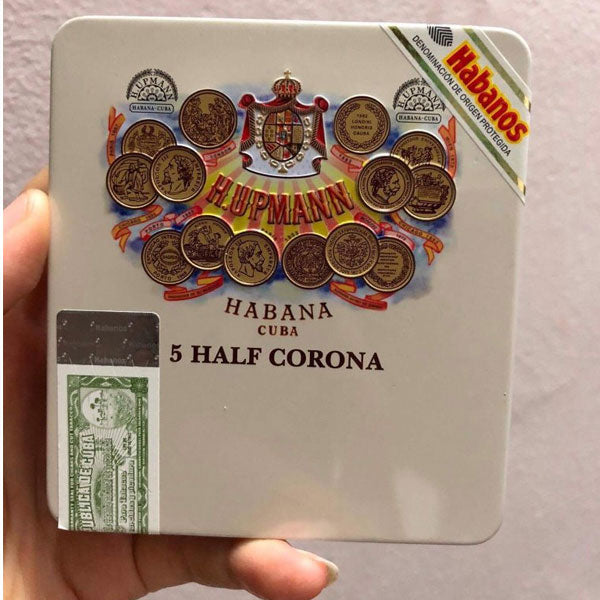 H.Upmann Half Corona
